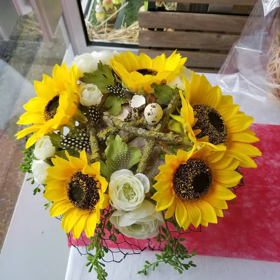 Bouquet et composition florale réalisée par MC Maison des Créations, fleuriste à Beuvrages