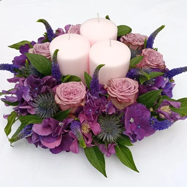 Bouquet et composition florale réalisée par MC Maison des Créations, fleuriste à Beuvrages