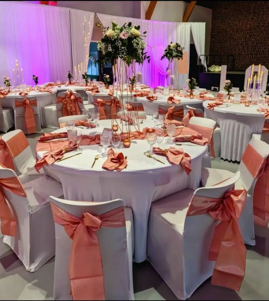 Décoration florale d’événement réalisée par MC Maison des Créations, fleuriste à Beuvrages