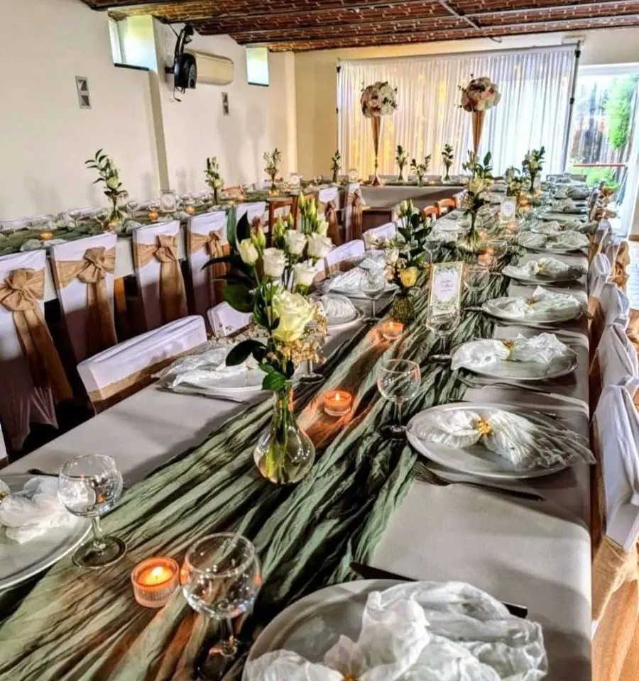 Décoration florale d’événement réalisée par MC Maison des Créations, fleuriste à Beuvrages