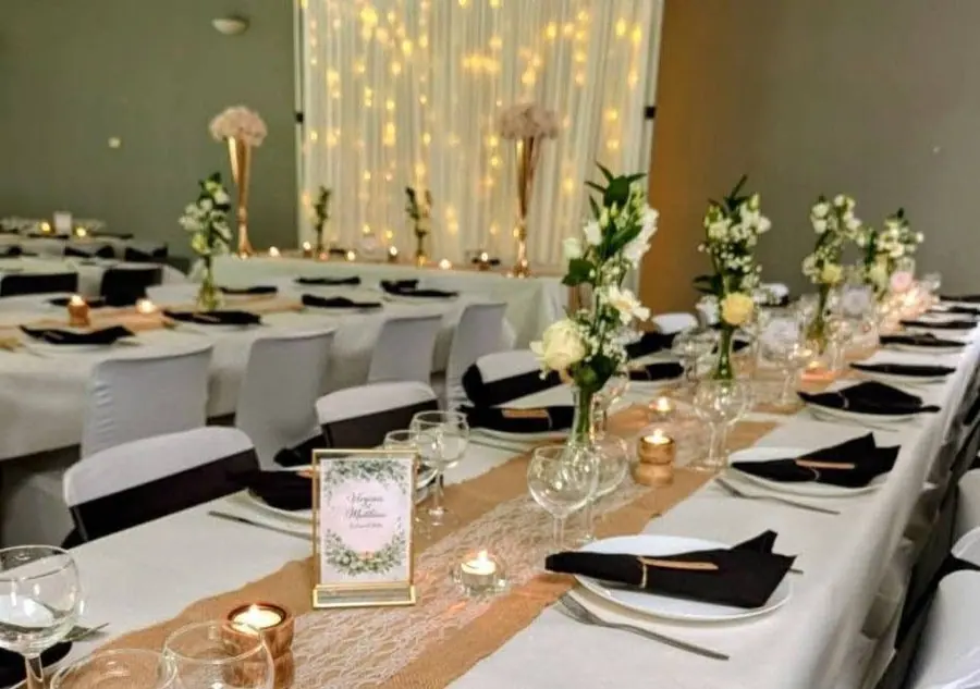 Décoration florale d’événement réalisée par MC Maison des Créations, fleuriste à Beuvrages