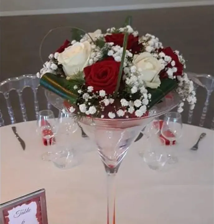 Décoration florale d’événement réalisée par MC Maison des Créations, fleuriste à Beuvrages