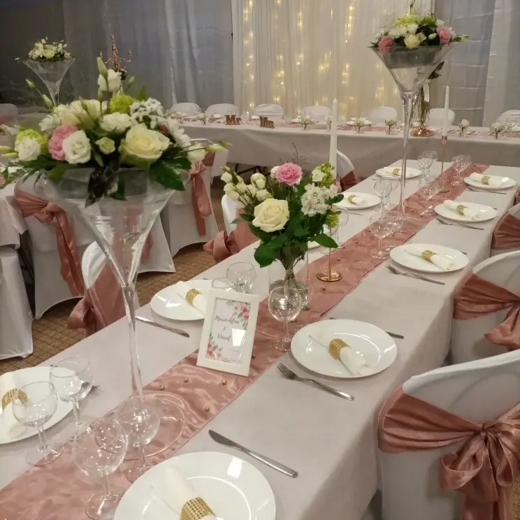 Décoration florale d’événement réalisée par MC Maison des Créations, fleuriste à Beuvrages