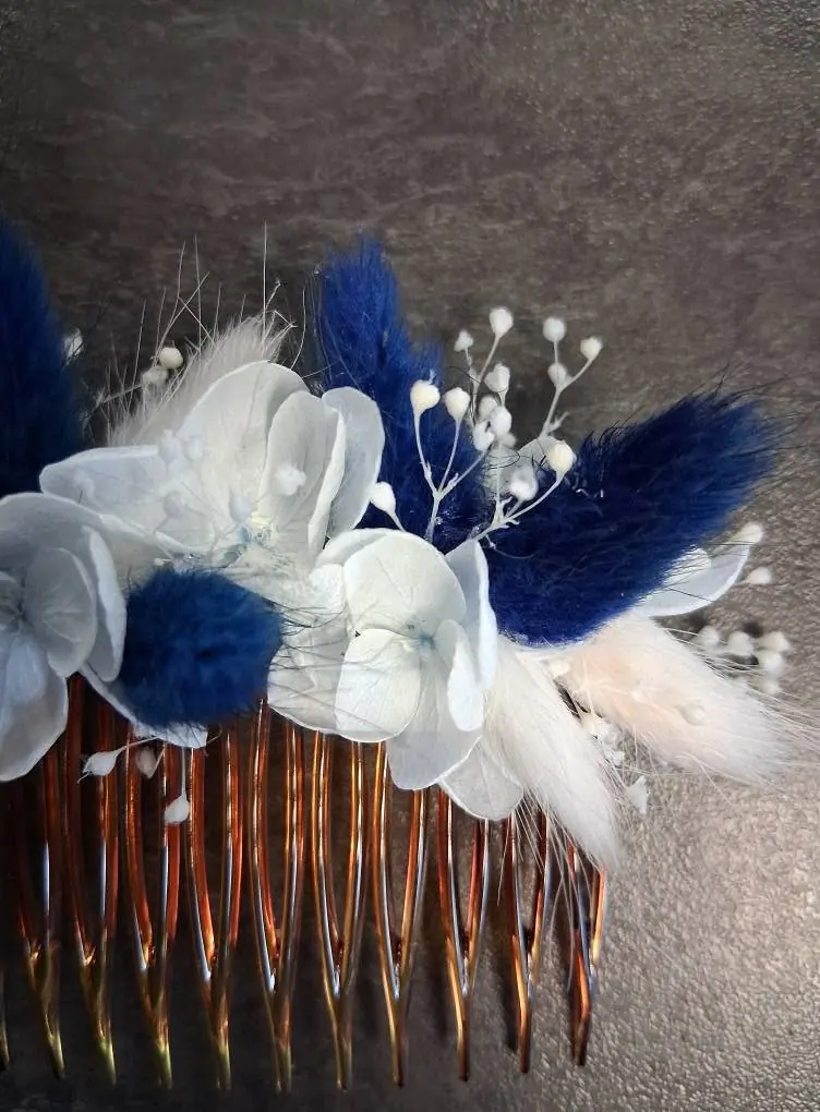 Décoration florale de mariage réalisée par MC Maison des Créations, fleuriste à Beuvrages