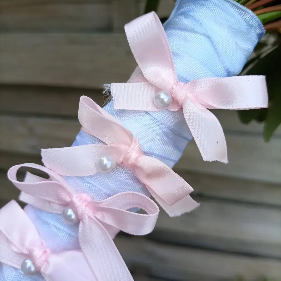 Décoration florale de mariage réalisée par MC Maison des Créations, fleuriste à Beuvrages