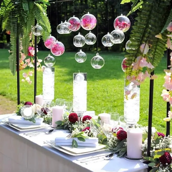 Décoration florale de mariage réalisée par MC Maison des Créations, fleuriste à Beuvrages
