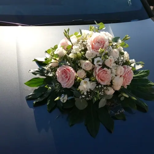 Décoration florale de mariage réalisée par MC Maison des Créations, fleuriste à Beuvrages