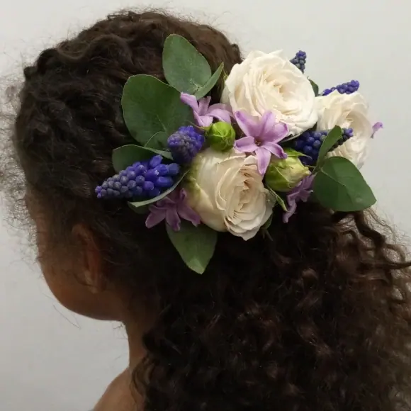 Décoration florale de mariage réalisée par MC Maison des Créations, fleuriste à Beuvrages