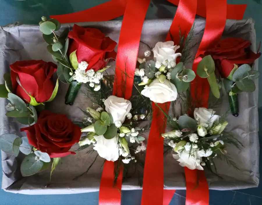 Décoration florale de mariage réalisée par MC Maison des Créations, fleuriste à Beuvrages