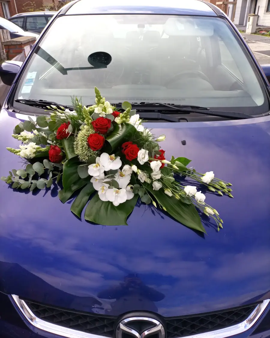 Décoration florale de mariage réalisée par MC Maison des Créations, fleuriste à Beuvrages