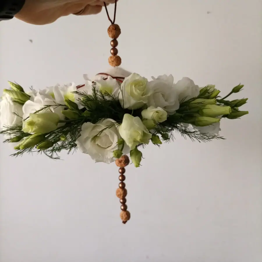 Décoration florale de mariage réalisée par MC Maison des Créations, fleuriste à Beuvrages