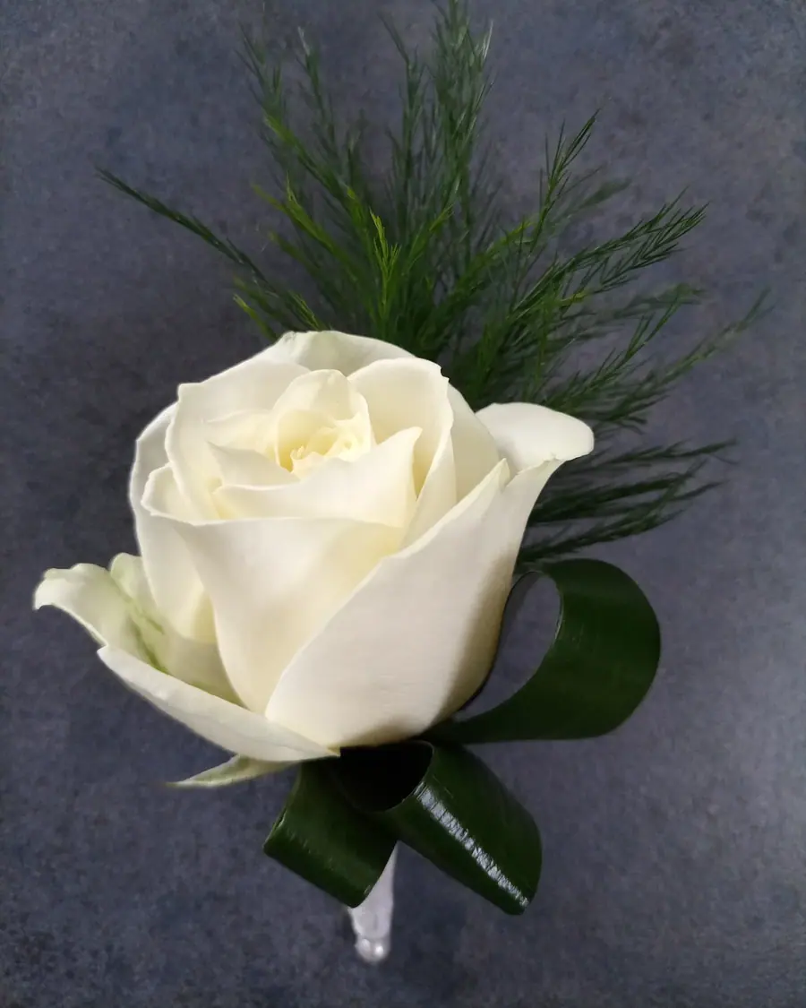 Décoration florale de mariage réalisée par MC Maison des Créations, fleuriste à Beuvrages