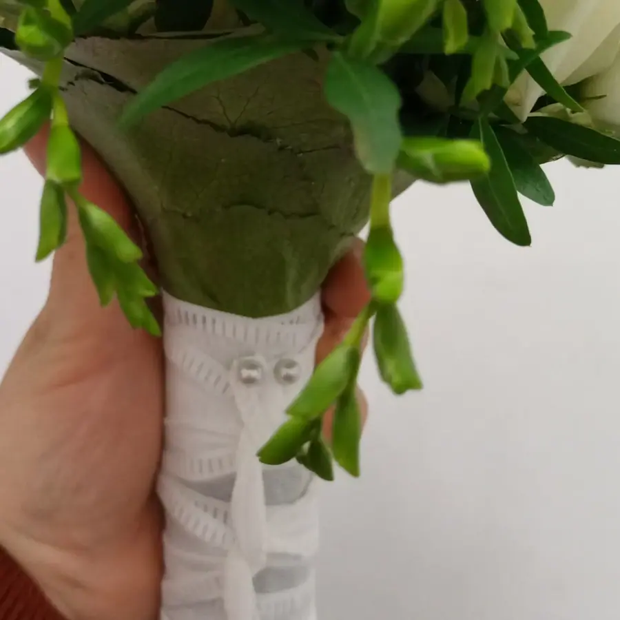 Décoration florale de mariage réalisée par MC Maison des Créations, fleuriste à Beuvrages