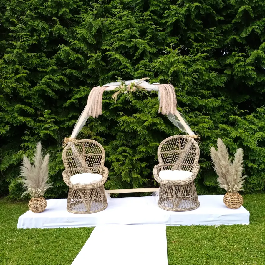 Décoration florale de mariage réalisée par MC Maison des Créations, fleuriste à Beuvrages