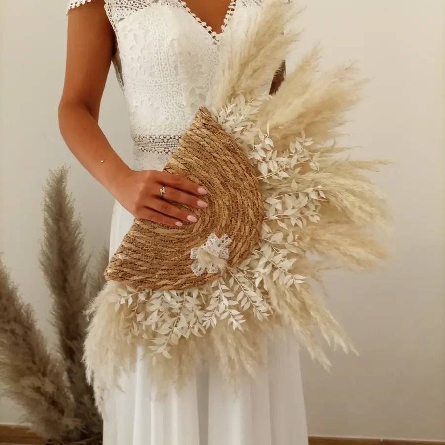 Décoration florale de mariage réalisée par MC Maison des Créations, fleuriste à Beuvrages