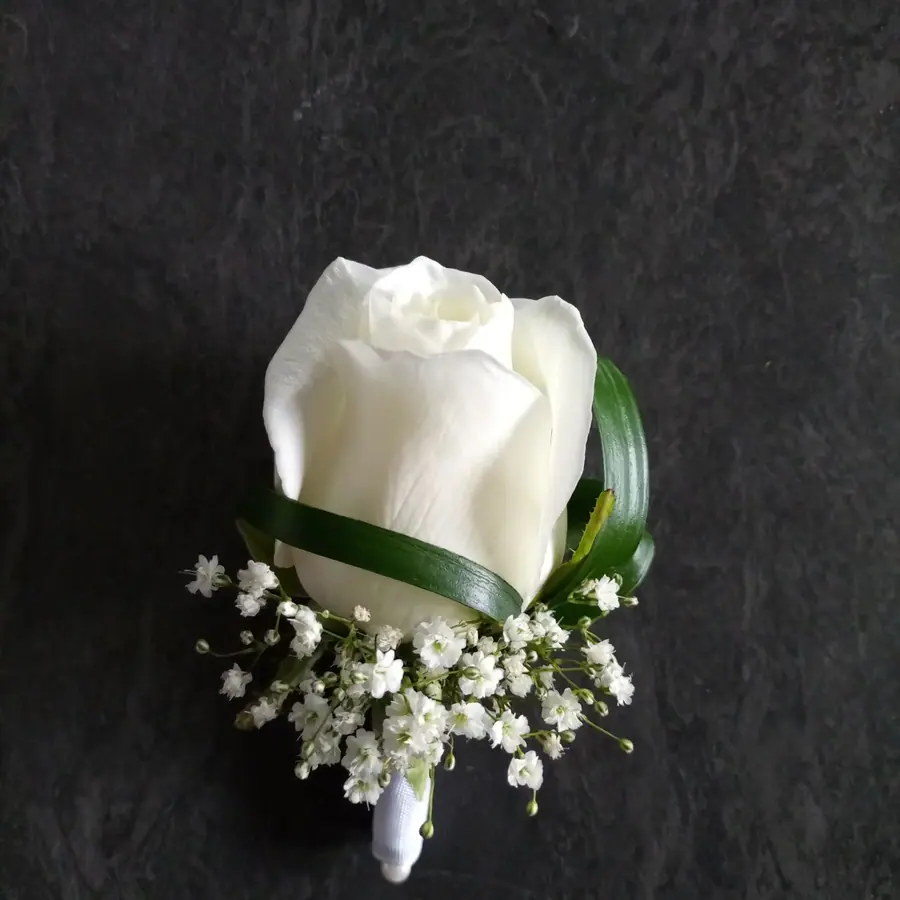 Décoration florale de mariage réalisée par MC Maison des Créations, fleuriste à Beuvrages