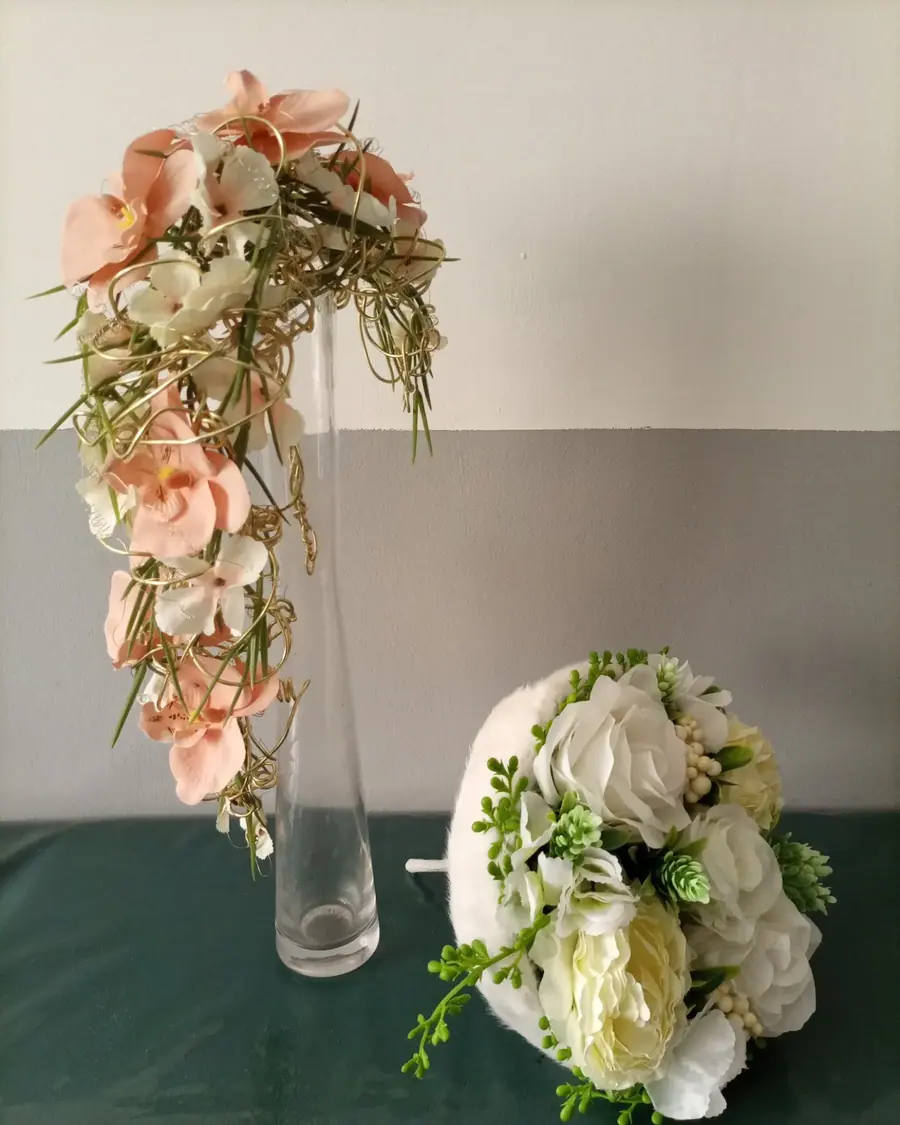 Décoration florale de mariage réalisée par MC Maison des Créations, fleuriste à Beuvrages